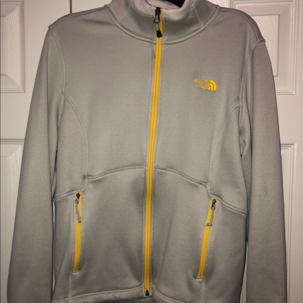 Women’s “Northface” Jakcet
